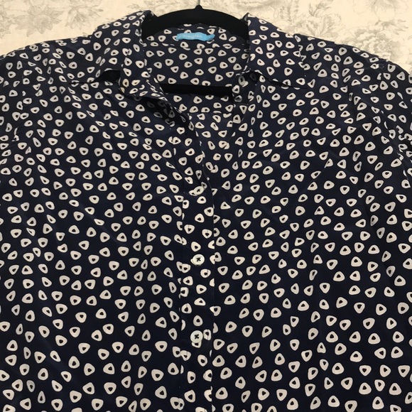 Button down blouse - Picture 2 of 3